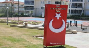 Balıkesir Edremit'te şehitlerin isimleri gururla yaşatılıyor