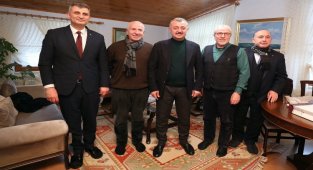 Başkan Büyükakın, Karamürsel ve Gölcük İlçelerini ziyaret etti