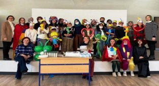 Bursa'da liseli gençlerden özel öğrencilere sosyal destek