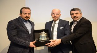 Bursa Yıldırım'da 'Balkan Şehirleri Akademisi' başladı