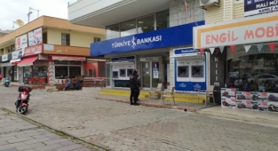 Didim'deki Banka Şubesinde Pis Bir Olay