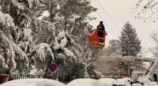 Elektrik tellerinden çıkan kıvılcımlar korkuttu