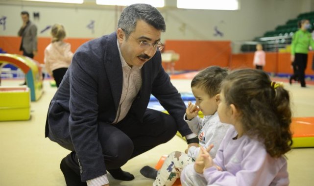 Bursa'da Yıldırım'da minik sporculara Başkan ziyareti