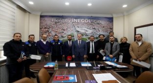 Bursa İnegöl'de projesi onaylanan personeller ödüllerini aldı