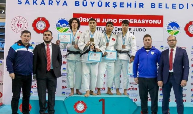 Bursa Osmangazili Judocu Sakarya’yı salladı