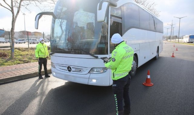 Emniyet'ten 'şehirlerarası' denetimlerde 123 araç men edildi
