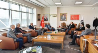 İran ile ilişkileri geliştirecek görüşme