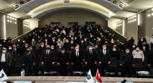 İzmir Karabağlar'da apartman görevlileriyle toplantı