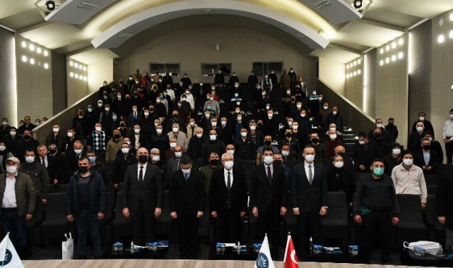 İzmir Karabağlar'da apartman görevlileriyle toplantı