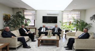 Kayseri'de Erkoyuncu'dan Akay'a ziyaret