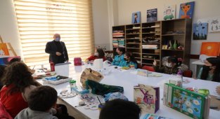 Kayseri Kocasinan'da oyun terapisi eğitimine büyük ilgi