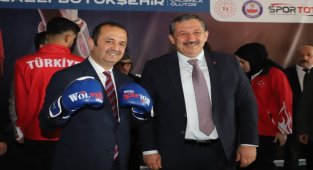 Kick Boks Büyükler Profesyonel Türkiye Şampiyonları; Spor Kenti Kocaeli'nde çıkacak