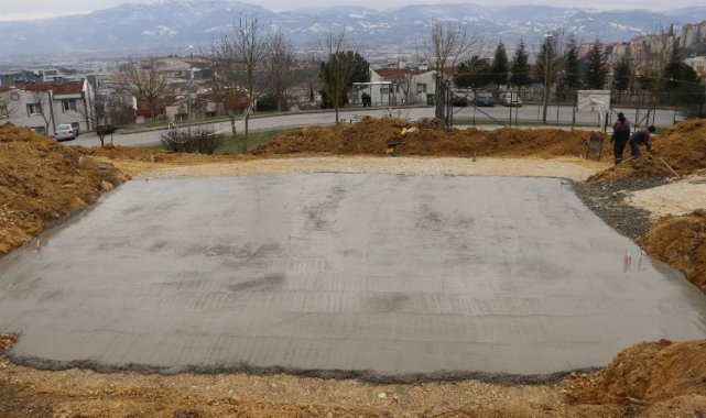 Kocaeli İzmit Belediyesi’nden Malta Mahallesi’ne yeni sosyal alan