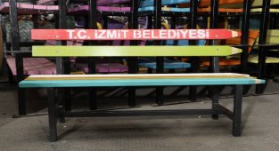 Kocaeli İzmit Belediyesi'nin ‘kalem’ bankları