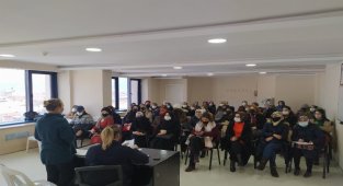 Kocaeli İzmit İZMEK eğitmenlerine değerlendirme ve planlama toplantısı