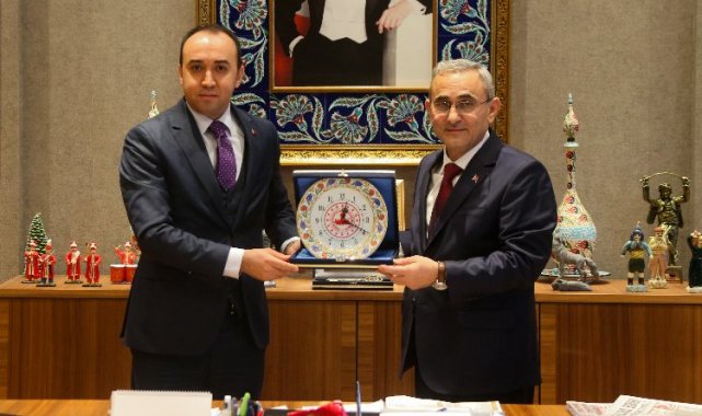 Kütahya Aslanapa Kaymakamı Pelvan'dan veda ziyareti