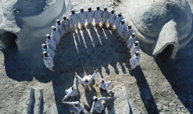 Tunceli'de Mehmetçik zorlu kış eğitimini başarıyla tamamladı