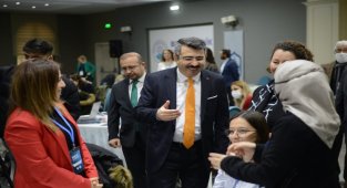 Bursa Yıldırım'da kadınlar için ortak akıl konuşuyor