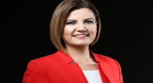 İzmit Belediye Başkanı'ndan sitemli 'nitelikli iş' paylaşımı