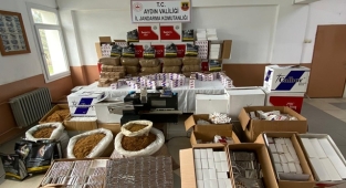 JANDARMADAN KAÇAK SİGARA FABRİKASINA BASKIN