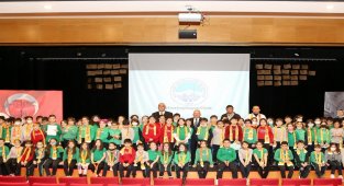 Kayseri'de Başkan Büyükkılıç minik öğrencilerle bir araya geldi