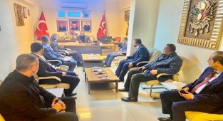 Kilis'te Ünal'dan, Demir'e ziyaret