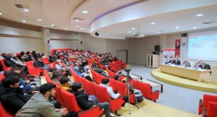 KİYÜ'de "Türkiye'de Aile Değerlerinin Bugünü ve Geleceği Paneli" gerçekleştirildi