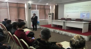 Kocaeli Büyükşehir'den ev ve süs hayvanı satışı yapanlara sertifikalı eğitim