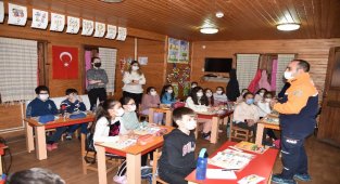 Manisa Büyükşehir’in minikleri