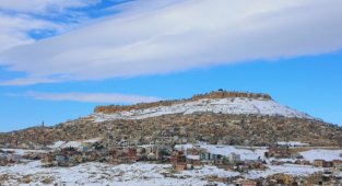 Mardin'de kar sürprizi