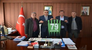 Murat Küçükoğlu "Kilis Belediyespor'un başarısını çok önemsiyoruz"