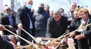 NEVRUZ ATEŞİ DİDİM CEMEVİ'NDE YAKILDI