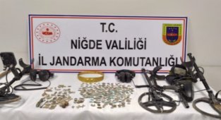 Niğde'de Bahçeli Kasabasında tarihi eser operasyonu