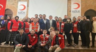Türk Kızılayı Bursa'da 6 ilçede genel kurullarını yaptı