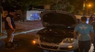 Adıyaman'da aniden otomobil patladı