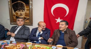 Başkan Soyer Kars'ta: "Yepyeni bir memleketi hep beraber kuracağız"