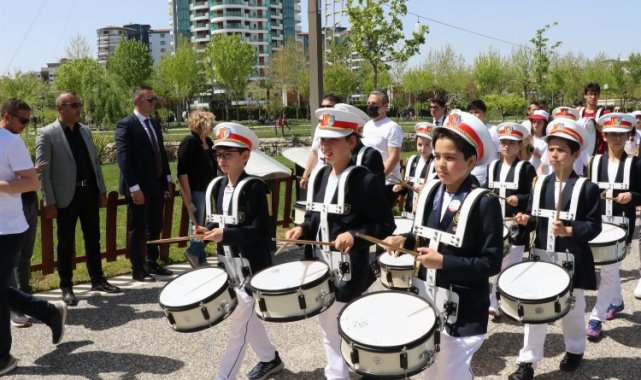 Bugün çocukların günü