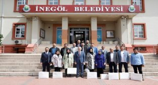 Bursa İnegöl'de meclis üyelerinden örnek birliktelik