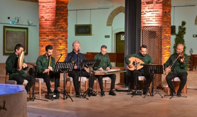 'Bursa Orkestra' Ramazan'a neşe katıyor