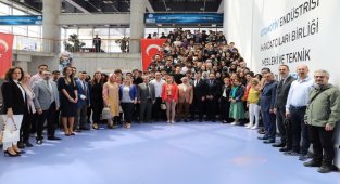 Bursa'da öğrencilerle motivasyon buluşması