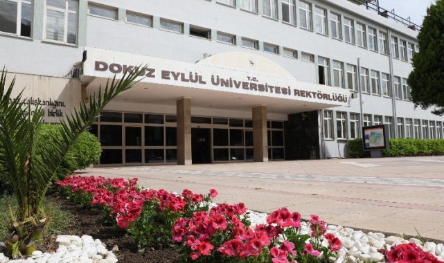 DEÜ 11 kategoride ilk 500'de