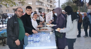 DİDİM 75 GENÇLİK'TEN 300 KİŞİLİK İFTAR