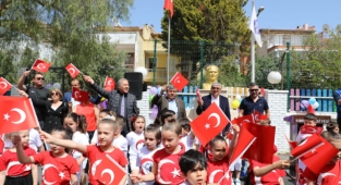DİDİM BELEDİYESİ KREŞİNDE 23 NİSAN COŞKUSU