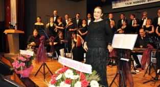 DİMDER YİNE MUHTEŞEMDİ
