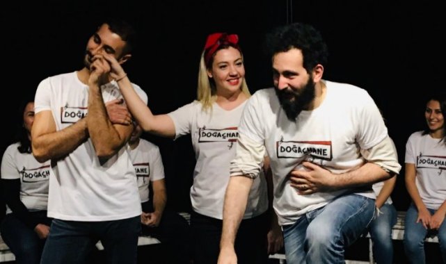 Doğaçhane bu kez Paris'te doğaçlayacak