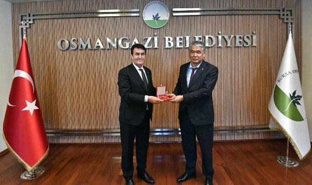 Genel Sekreter Raev ilk resmi ziyaretini Bursa Osmangazi'ye yaptı