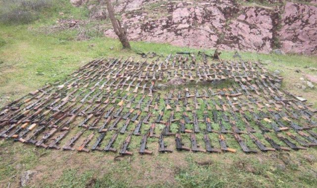 Irak'ın kuzeyinde çok sayıda silah ele geçirildi