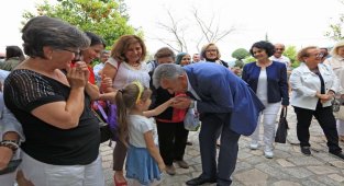 İzmir Güzelbahçe Belediyesi'nde erken bayramlaşma
