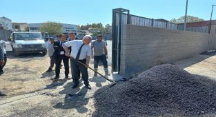 İzmir Karabağlar'a "Sıfır Atık Merkezi" yapılıyor