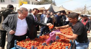 Kilis Polateli'ne, semt pazarı